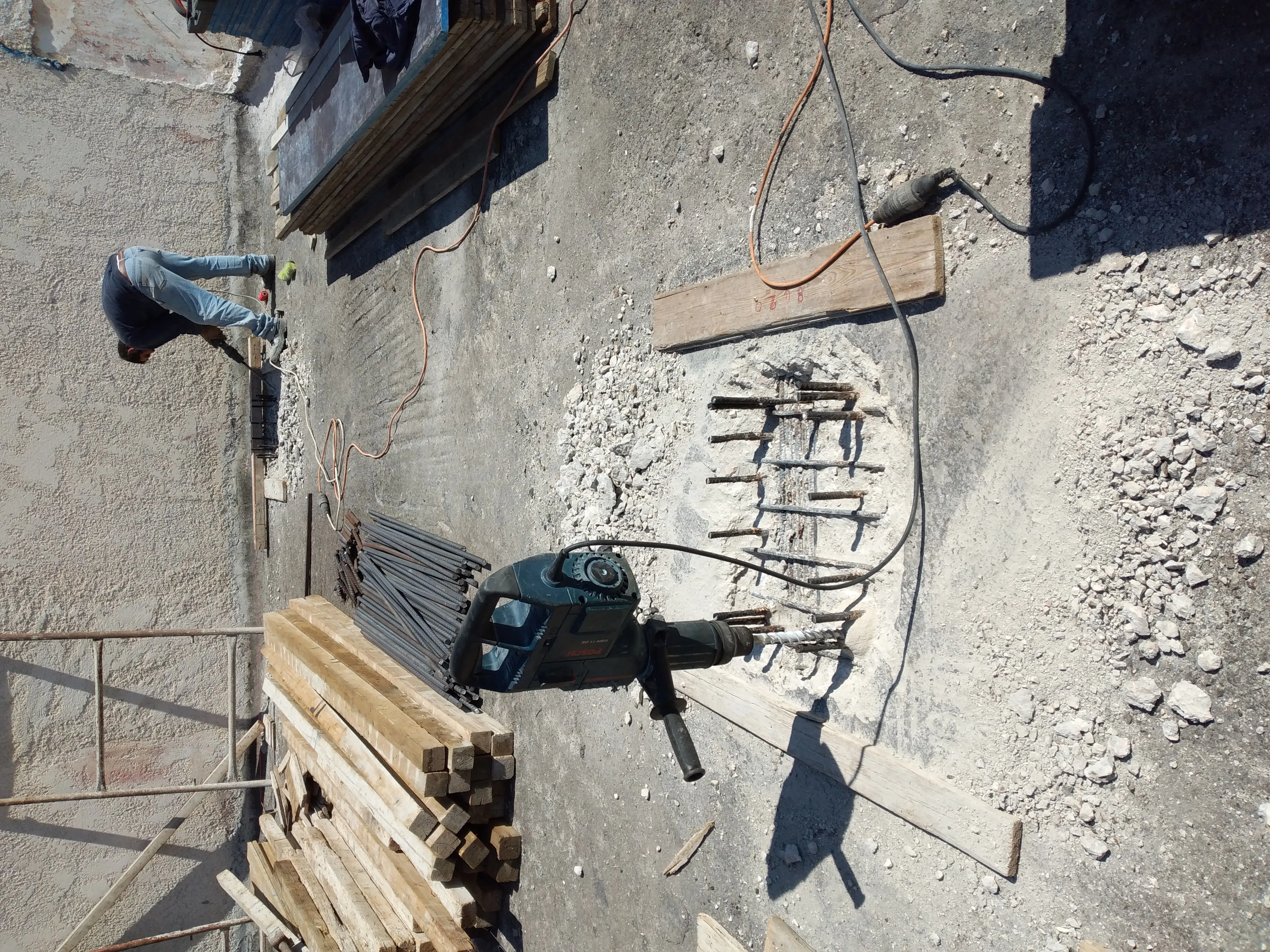 Αποκατάσταση Διαβρωμένων Υποστυλωμάτων